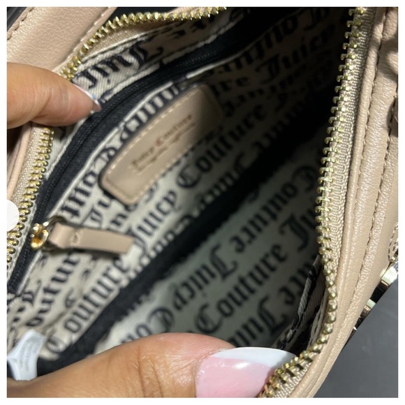 Juicy Couture Pink League Hobo Bag faux Leather in Cafe with Guitar strap - Picture 9 of 11